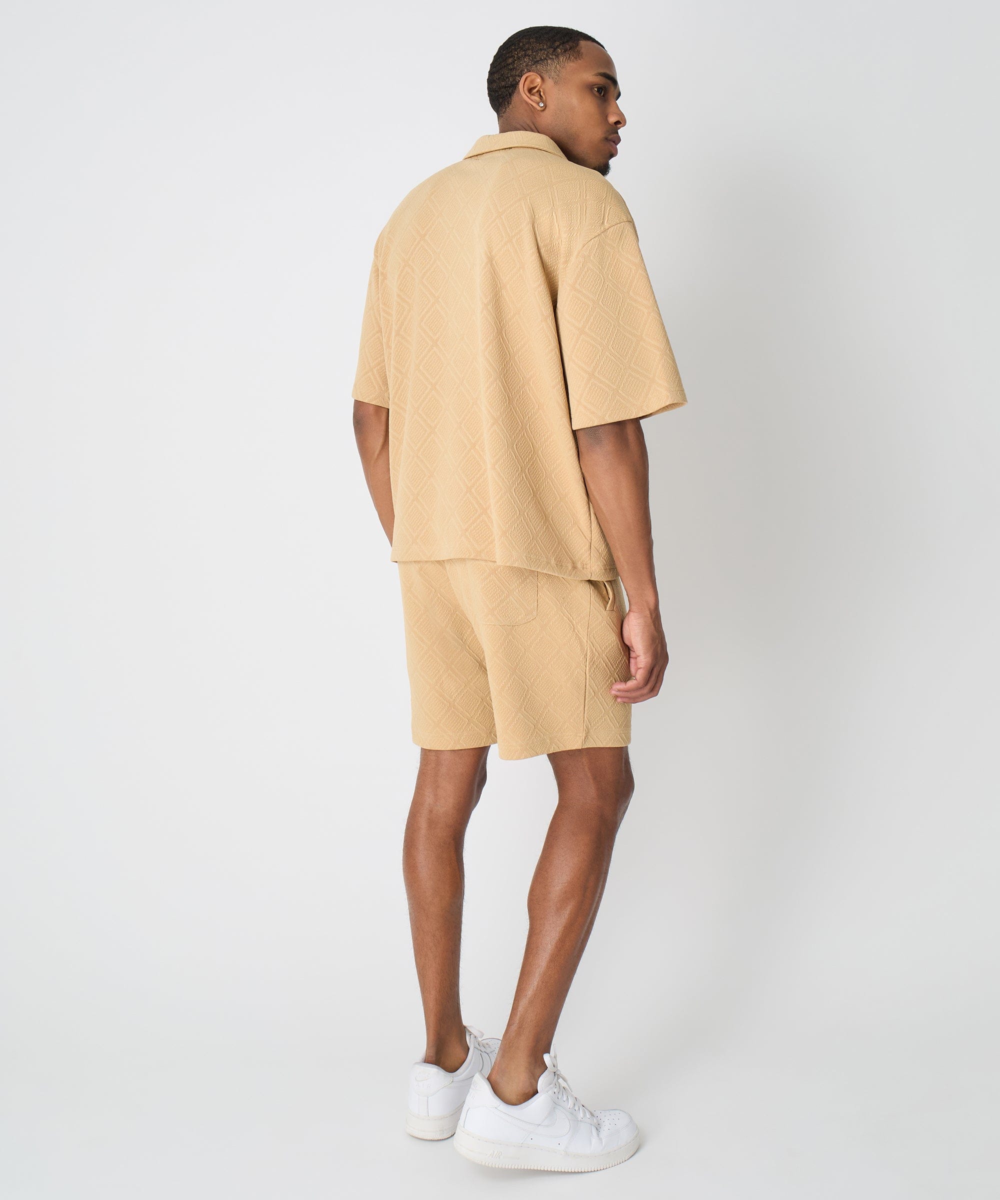 Textured Diamond Knit Short - Beige