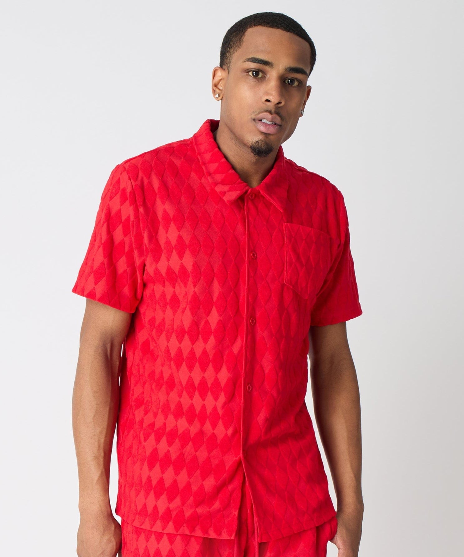 Diamond Plate Towel Color Blocked Short Sleeve Button Down Shirt - Red