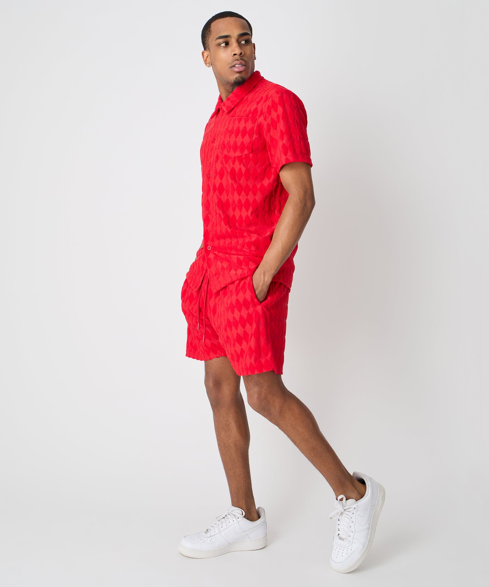 Diamond Plate Towel Color Blocked Short Sleeve Button Down Shirt - Red