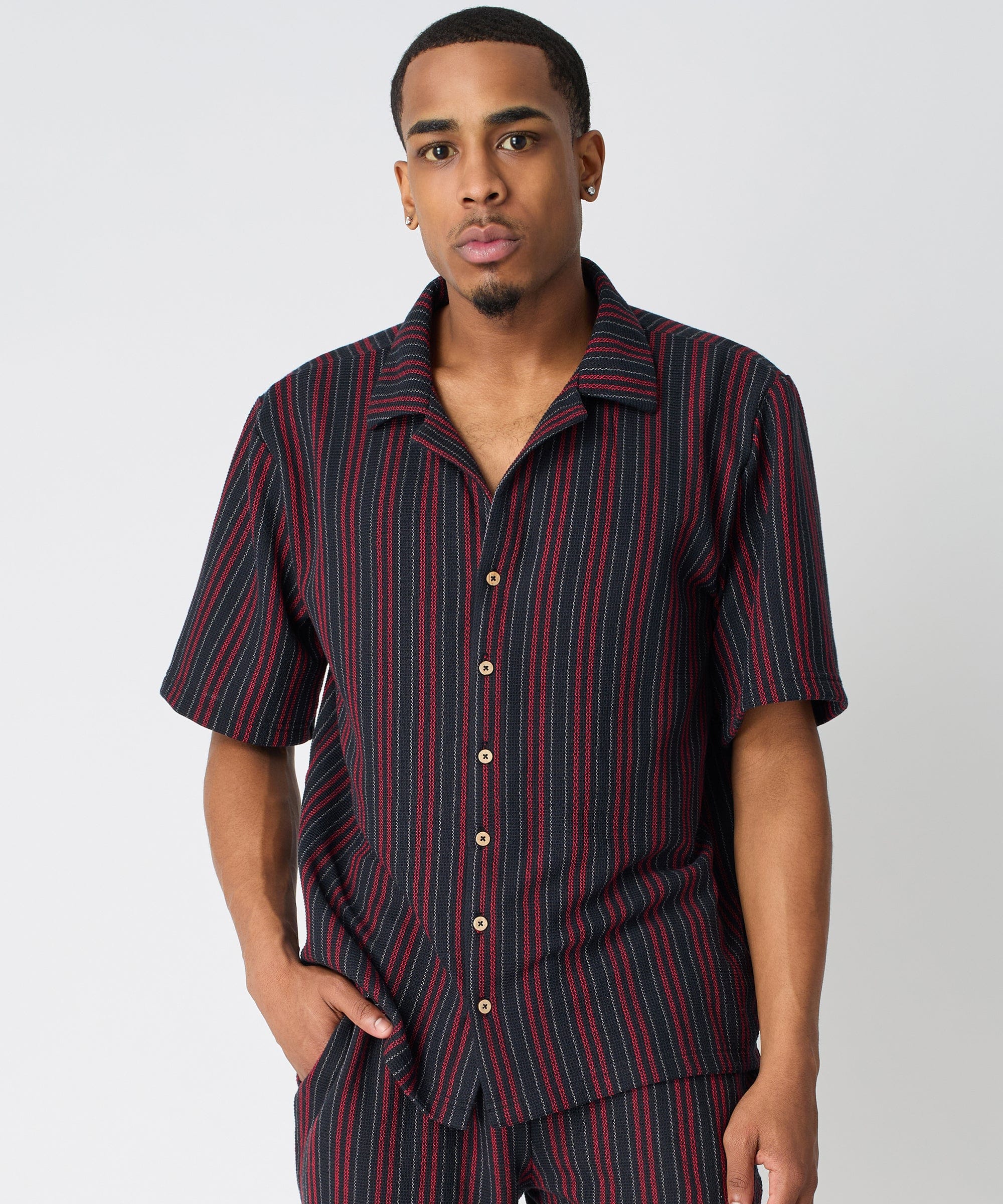 Jacquard Knit Short Sleeve Striped Button Down Shirt - Black