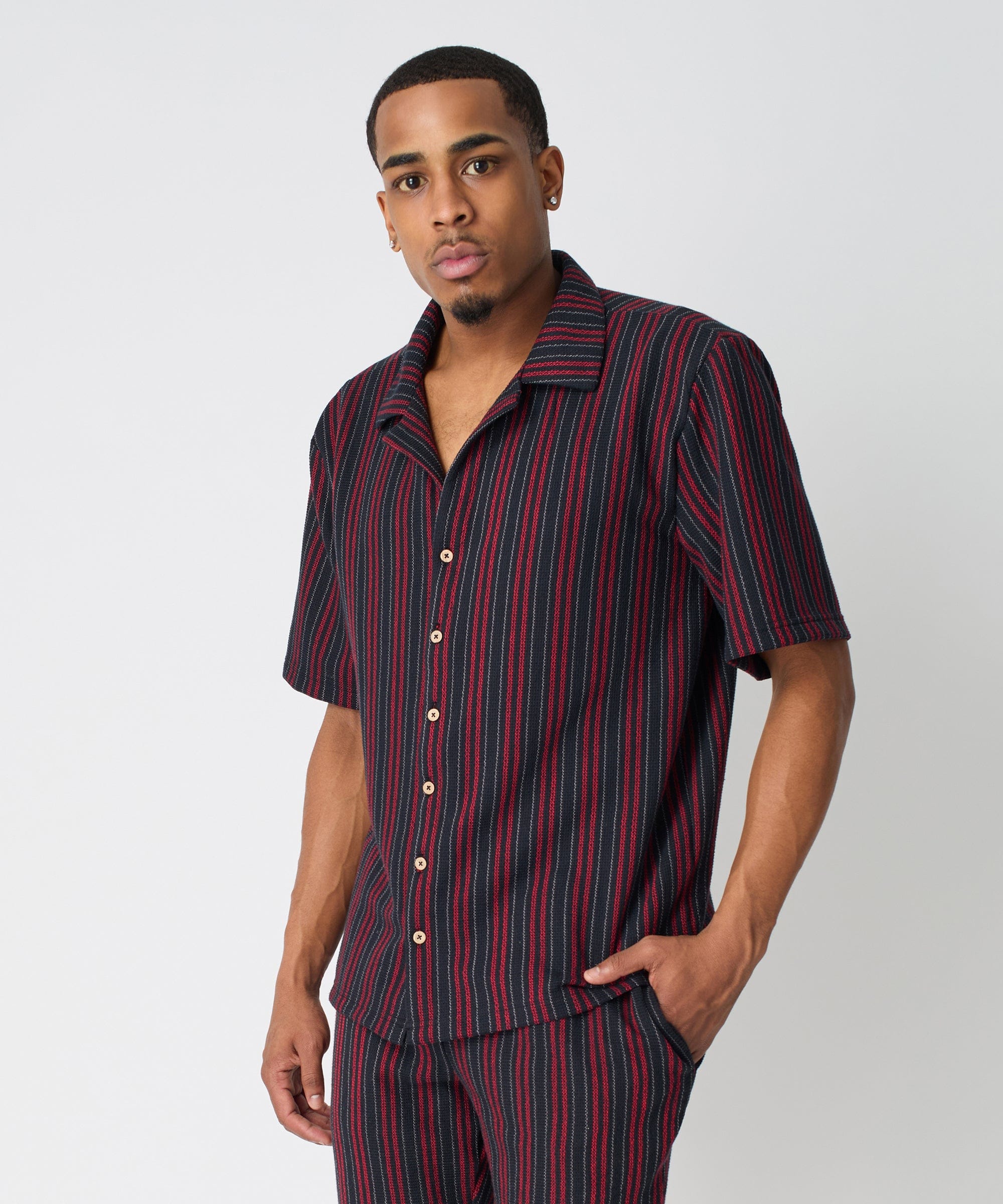 Jacquard Knit Short Sleeve Striped Button Down Shirt - Black